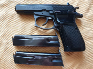 Urgent !!! Pistol CZ 83 Cal. 9x18 mm. Makarov Modernizat