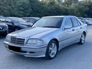 Mercedes C Class foto 1