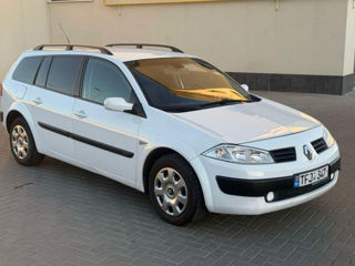 Renault Megane foto 2