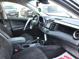 Toyota Rav 4 foto 13