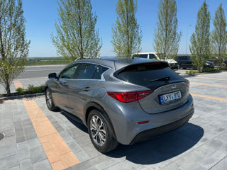 Infiniti QX30 фото 2