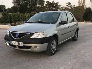 Dacia Logan foto 2