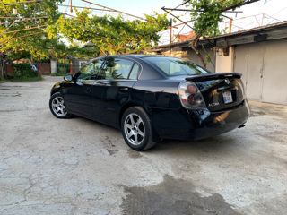 Nissan Altima foto 3