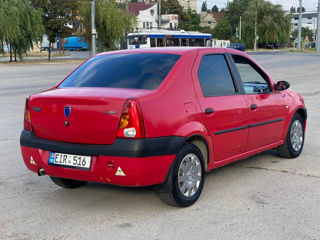 Dacia Logan foto 4