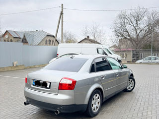 Audi A4 foto 2