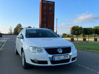 Volkswagen Passat foto 4