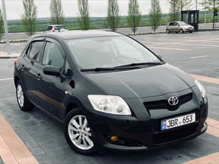 Toyota Auris foto 2