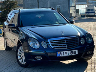 Mercedes E-Class foto 3