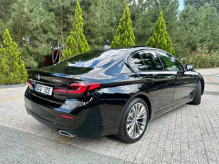 BMW 5 Series foto 6