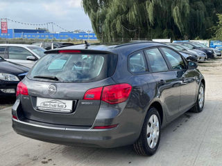 Opel Astra foto 4