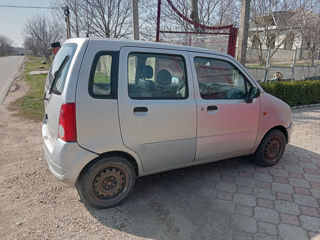 Opel Agila foto 6