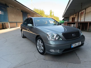 Lexus LS Series