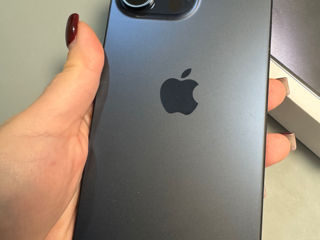 iPhone 15 Pro Max 256 GB foto 2