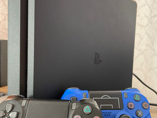 PS4 slim 1tb, 2джойстика, 15 игр, +1 диск