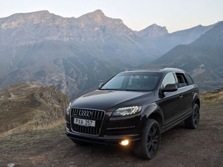 Audi Q7 foto 9