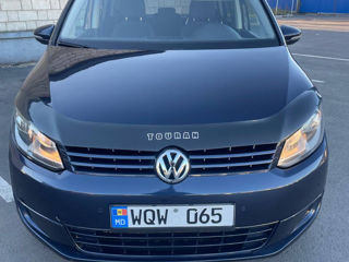 Volkswagen Touran foto 5