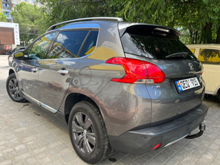 Peugeot 2008, 2015
