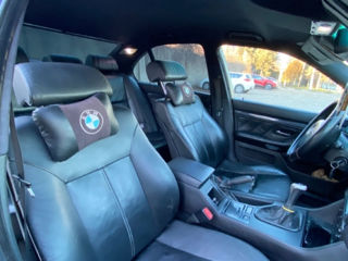 BMW 5 Series foto 6