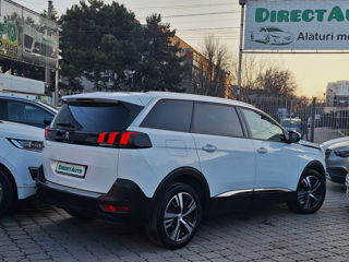 Peugeot 5008 foto 2