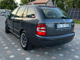 Skoda Fabia foto 4