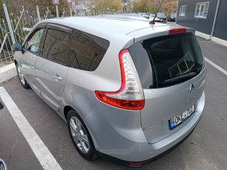 Renault Grand Scenic foto 4