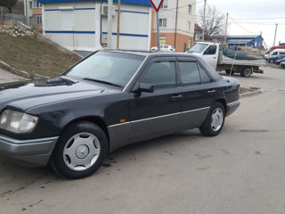 Cumpăr masini mercedes w124