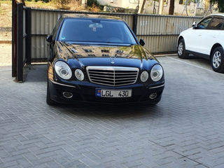 Mercedes E-Class foto 4