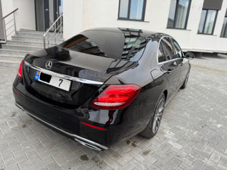 Mercedes E-Class foto 5