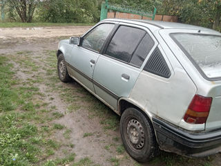 Opel Kadett foto 5