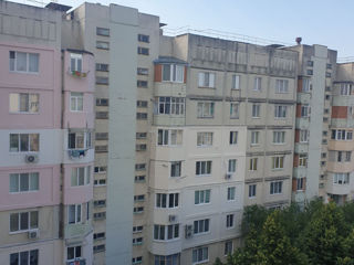Apartament cu 4 camere, 109 m², Centru, Ungheni foto 1