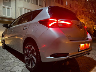 Toyota Auris foto 9