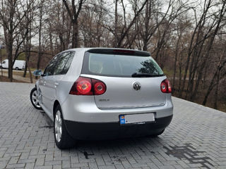 Volkswagen Golf foto 5