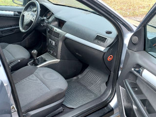 Opel Astra foto 6