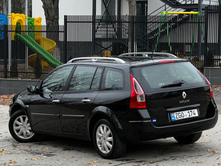 Renault Megane foto 6