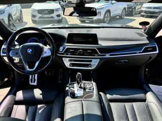 BMW 7 Series foto 8