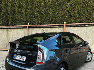 Toyota Prius - Chirie Auto - Авто Прокат - Rent a Car foto 2