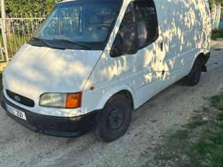 Ford Transit foto 2