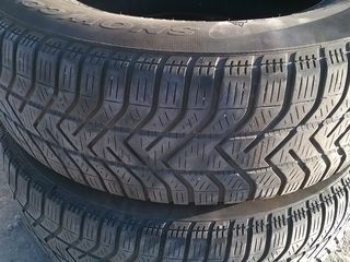 4 anvelope Pirelli de iarna in stare buna 195/65/15 foto 5