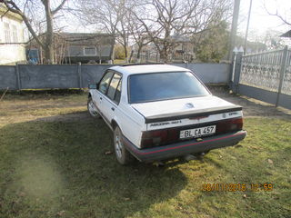 Opel Ascona foto 4