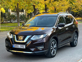 Nissan X-Trail foto 3