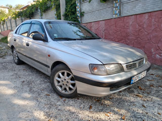 Toyota Carina foto 5