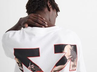 Off-White Caravaggio Painting T-Shirt foto 2