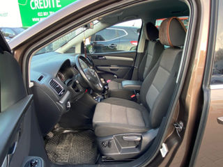 Volkswagen Sharan foto 7