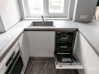 Apartament cu 2 camere, 60 m², Telecentru, Chișinău foto 3