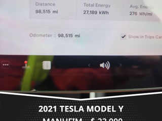 Tesla Model Y foto 8
