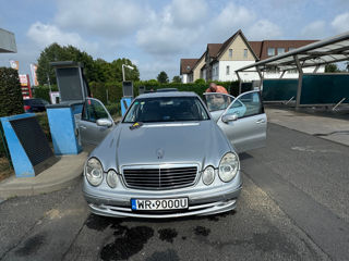 Mercedes E-Class foto 9