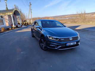 Volkswagen Passat foto 2