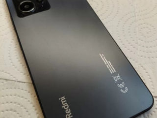Xiaomi redmi note 12. 8/256 - 2200 лей