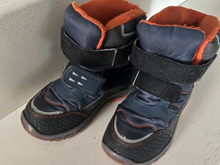 Зимняя обувь для мальчика б/у