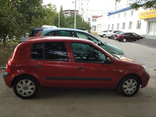 Renault Clio foto 4